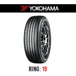 لاستیک خودرو یوکوهاما مدل Bluearth XT AE61 سایز 235/55R19